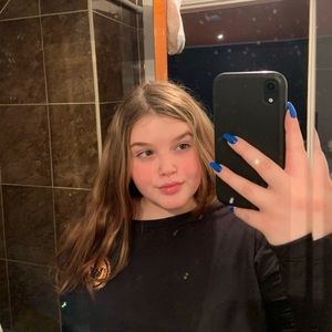 Meet your Posher, Tayea